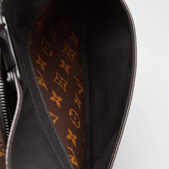 Louis Vuitton Monogram Macassar Canvas S Lock Messenger Bag - Picture 11 of 12